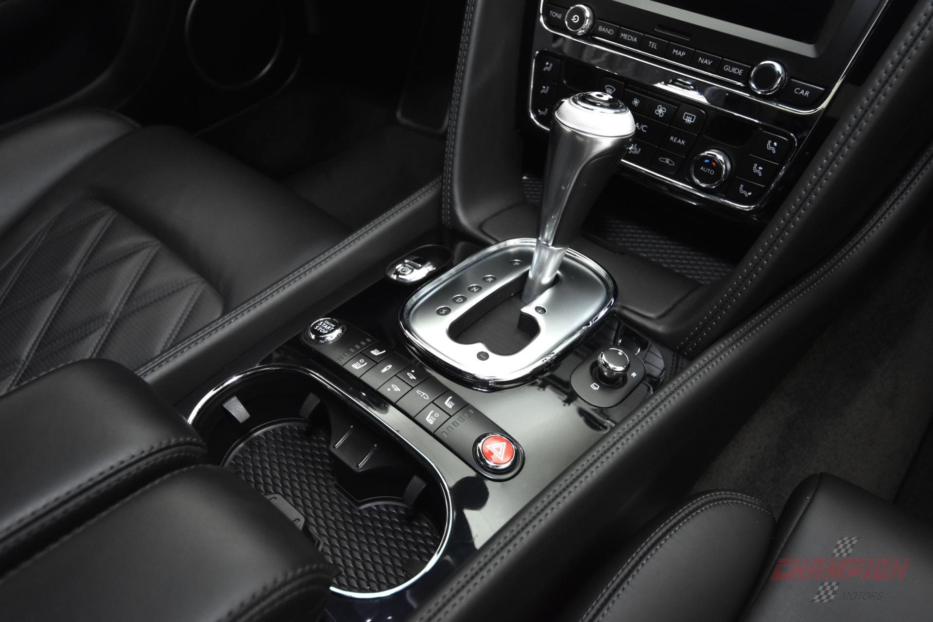 New York - 2015 Bentley Continental GT's Mechanical