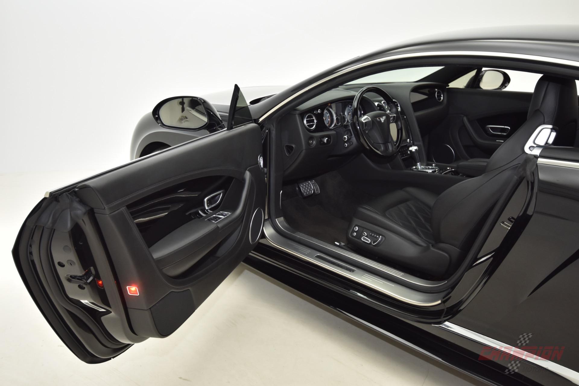 New York - 2015 Bentley Continental GT's Interior